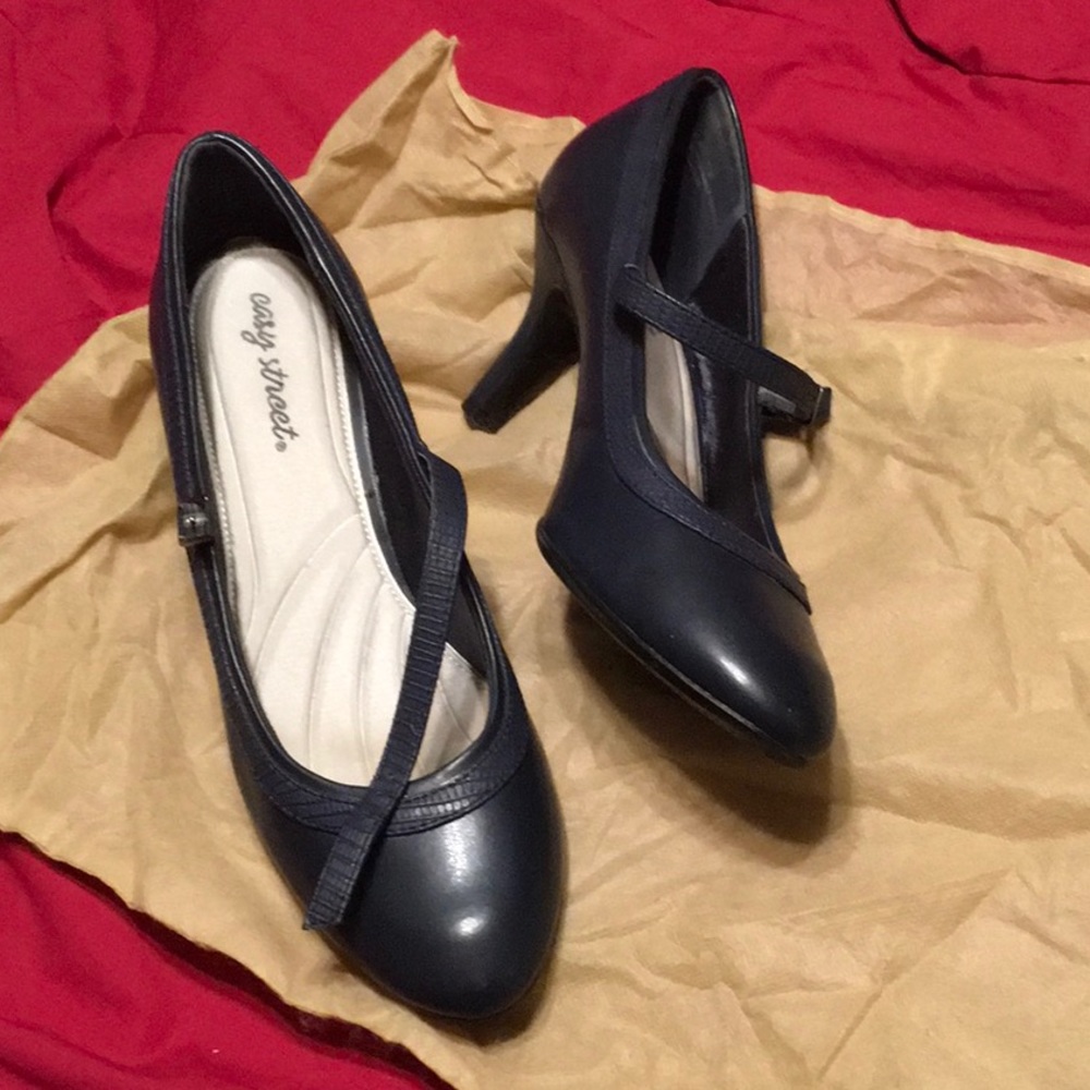 Women Pumps